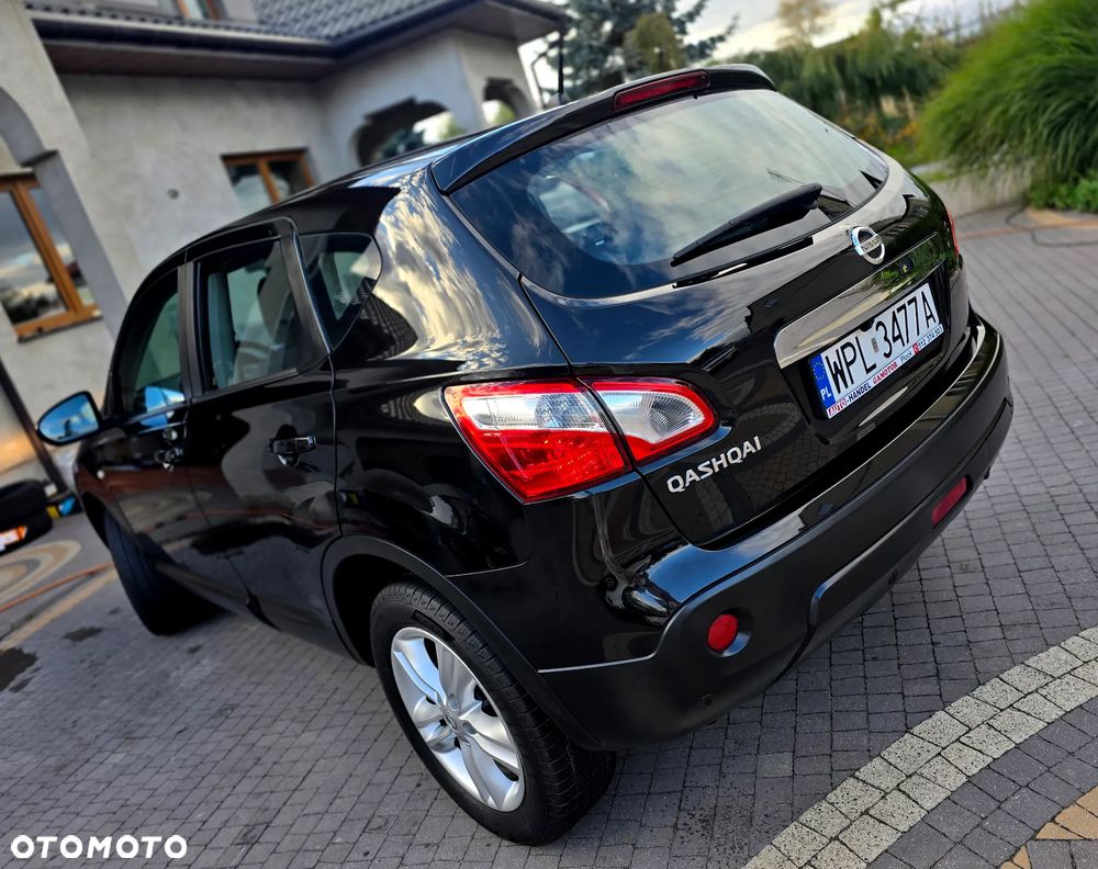 Nissan Qashqai - 1