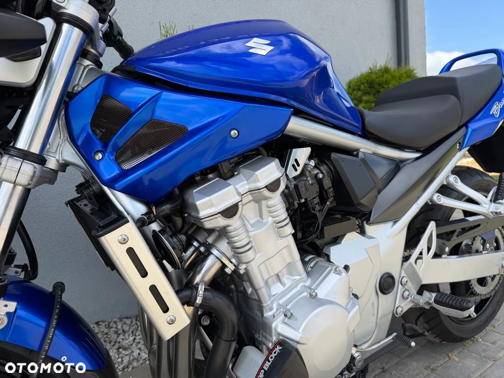 Suzuki Bandit - 38
