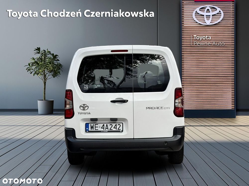 Toyota PROACE CITY - 7