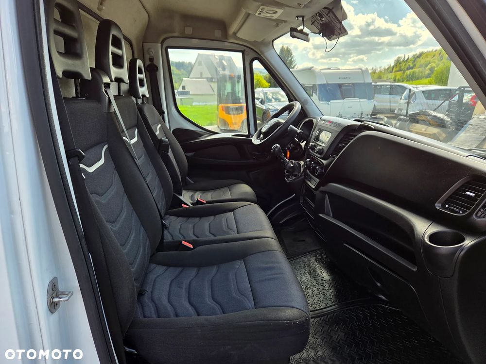 Iveco 35s14 - 13