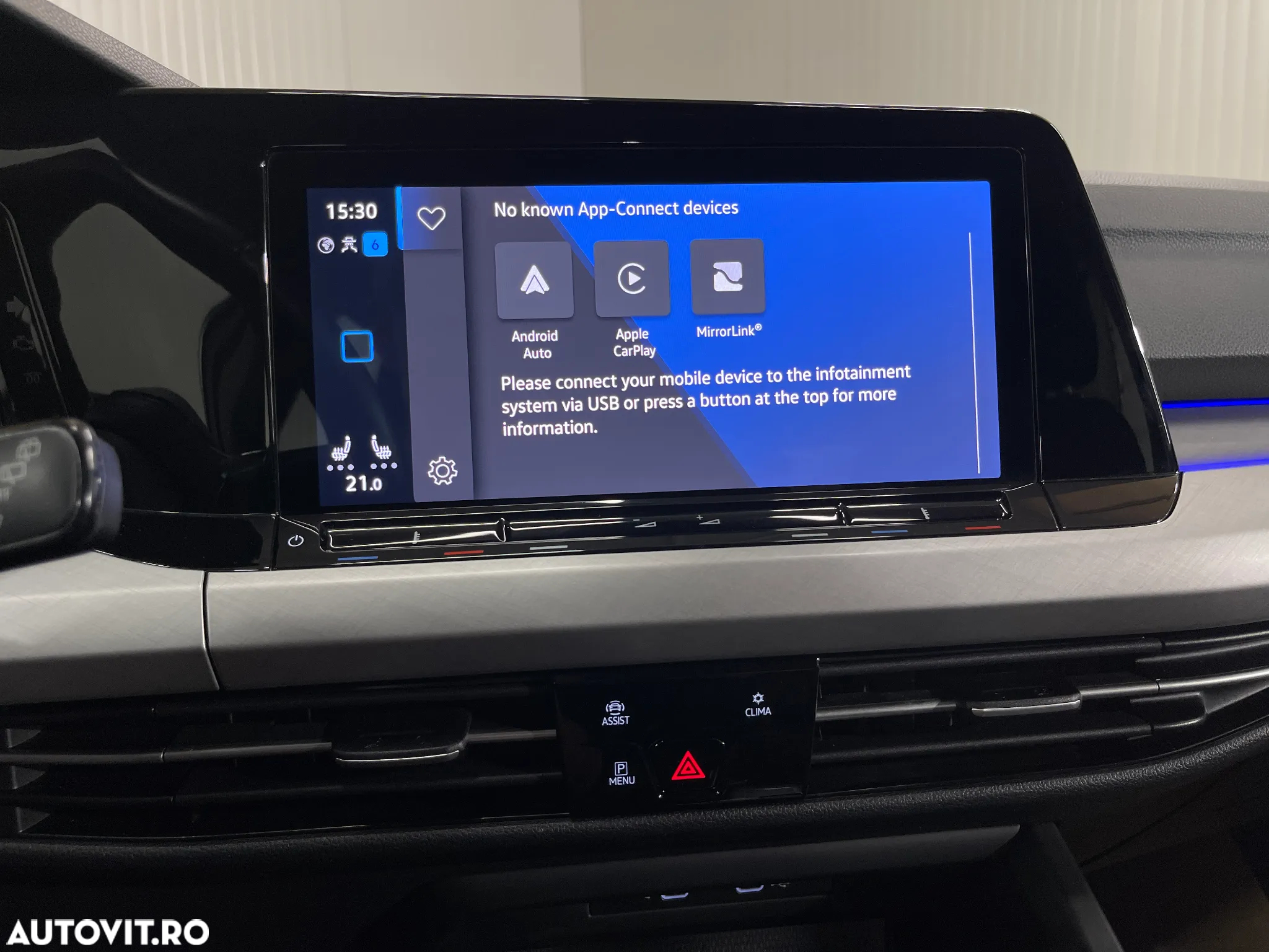 Volkswagen Golf 1.5 eTSI ACT DSG MHEV Life - 17