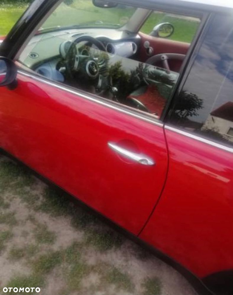 MINI Cooper Standard - 4