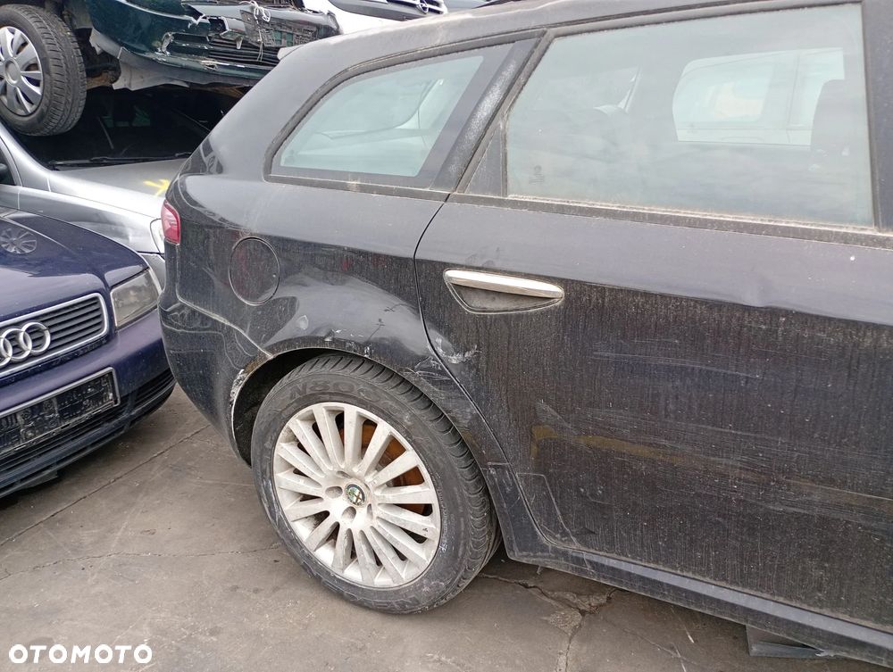 ALFA ROMEO 159 2.4 JTDM 939A3000 ALTERNATOR - 7