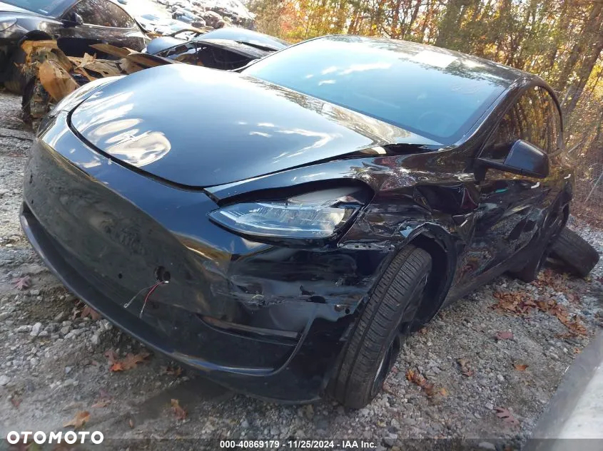 Tesla Y Model Long Range Dual Motor AWD