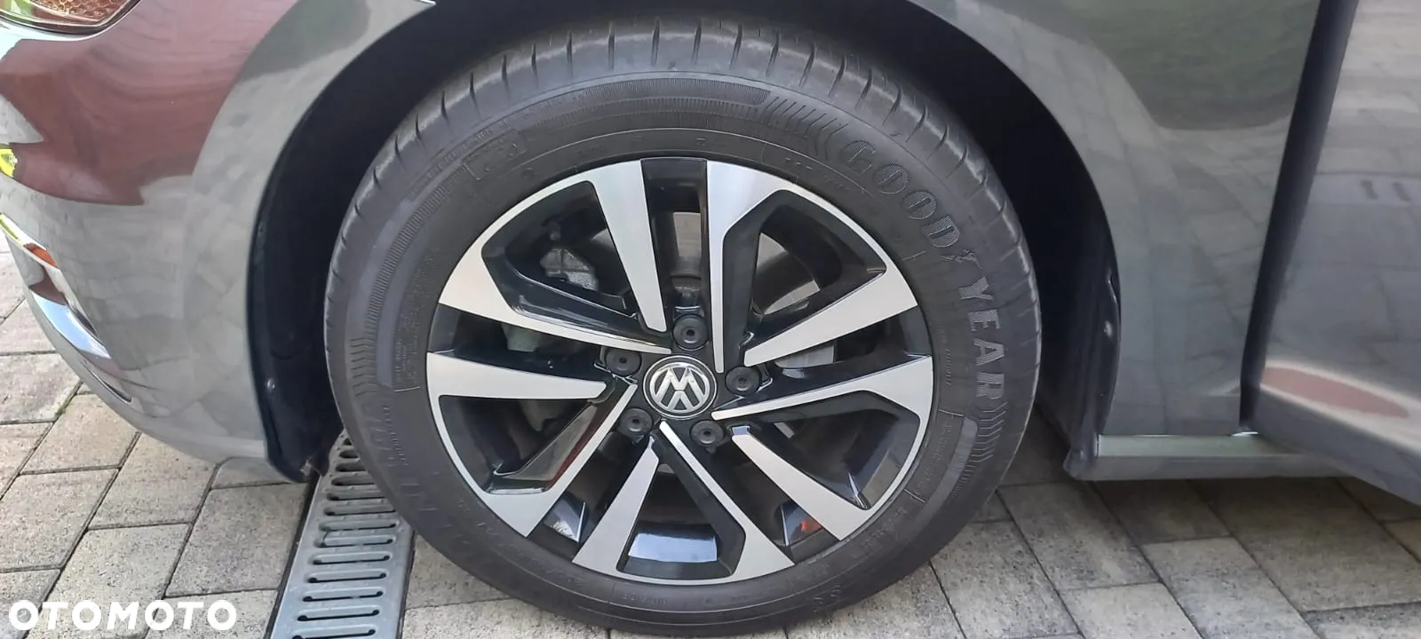 Volkswagen Golf 1.6 TDI SCR IQ.DRIVE - 15