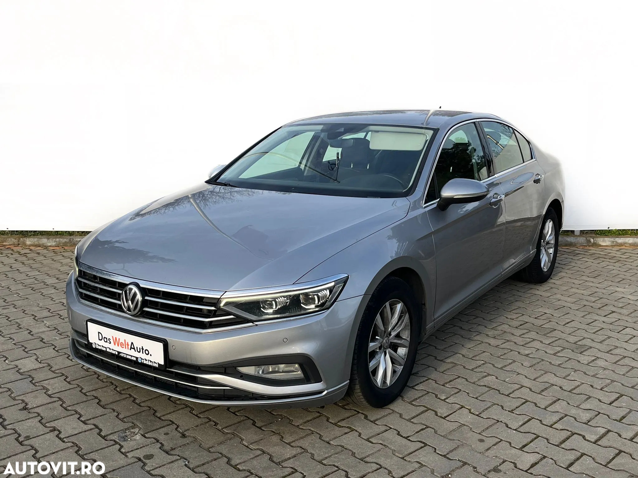 Volkswagen Passat - 3