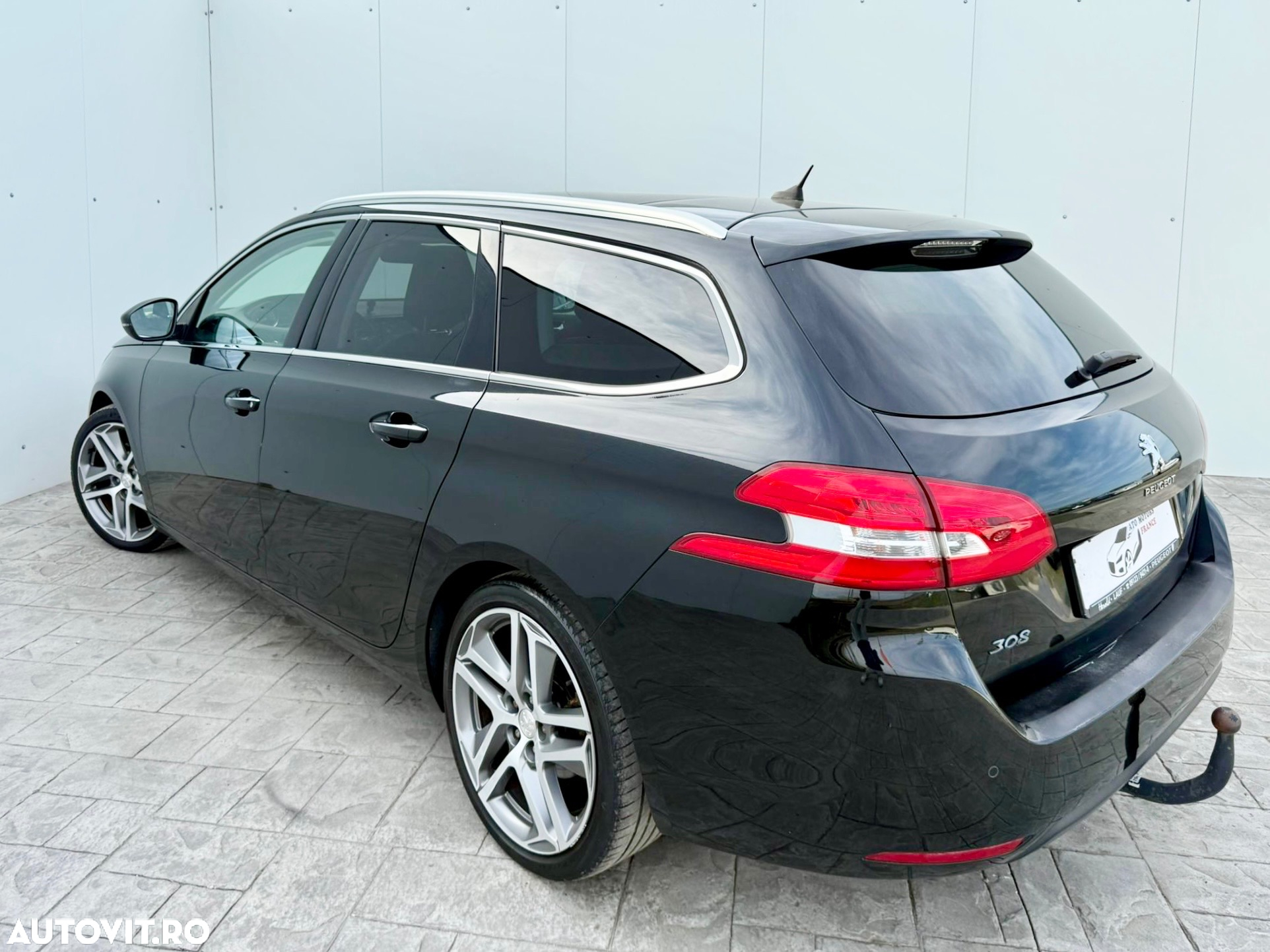 Peugeot 308 1.6 THP Allure - 3