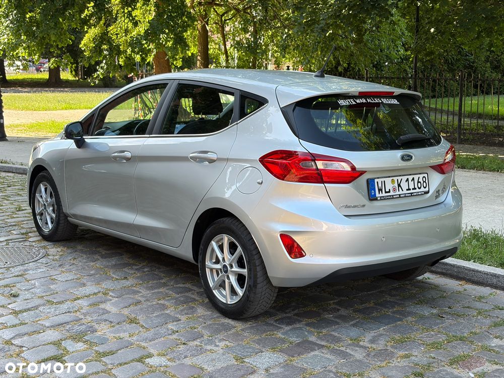 Ford Fiesta - 21