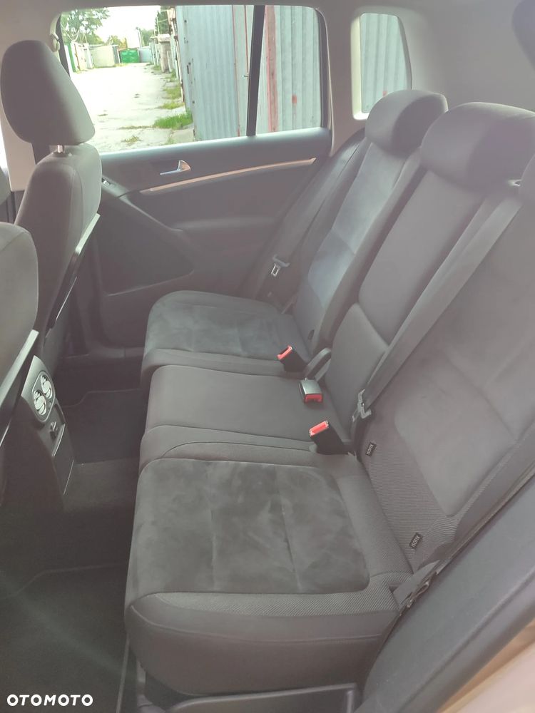 Volkswagen Tiguan 2.0 TDI DPF 4Motion DSG Sport & Style - 9