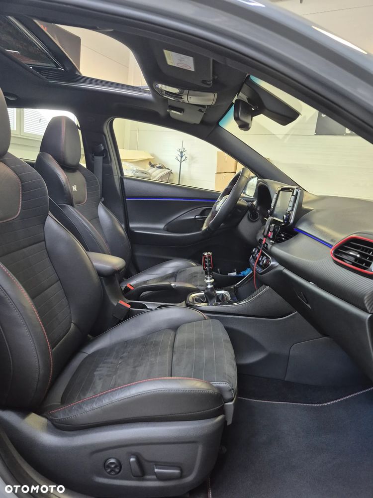 Hyundai i30 N 2.0 T-GDI Performance - 13