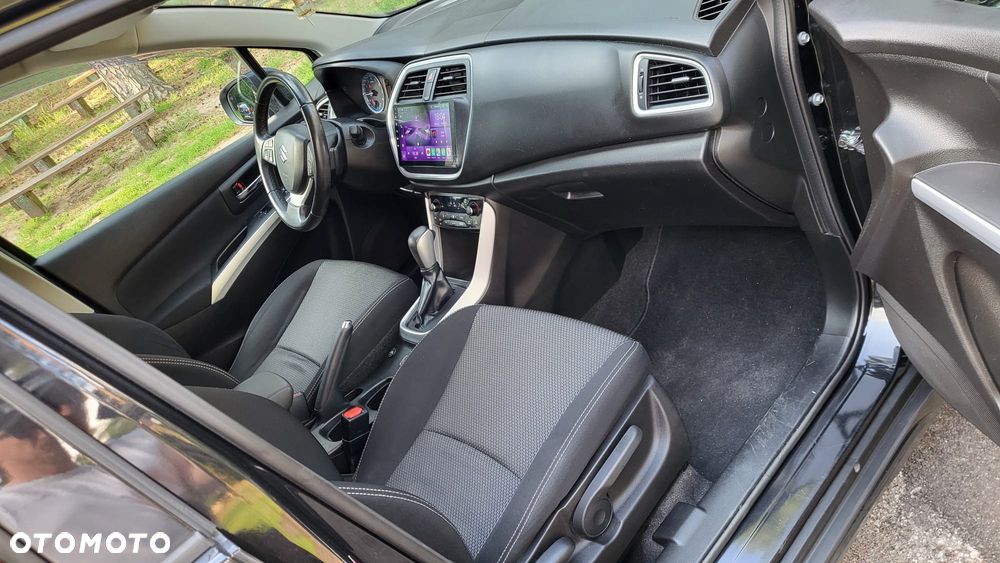 Suzuki SX4 - 10