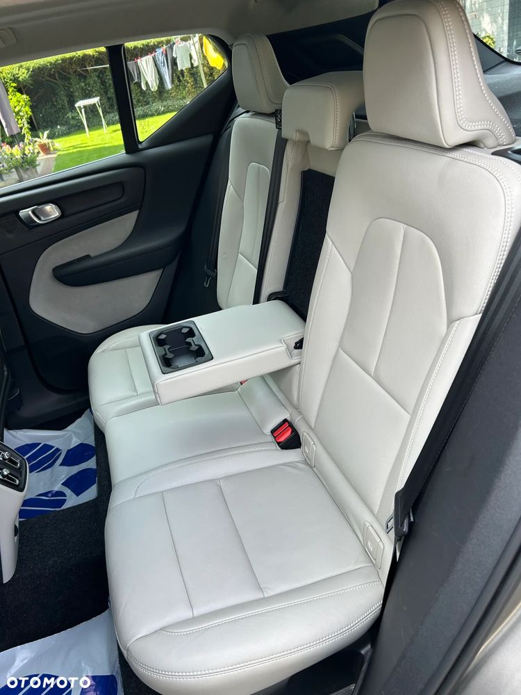 Volvo XC 40 T3 Inscription - 28
