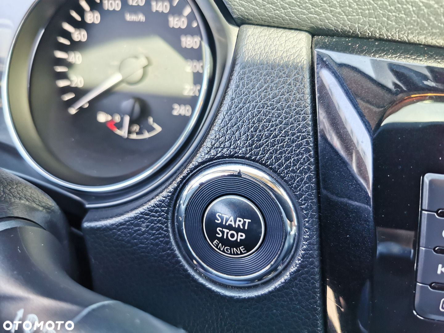 Nissan Qashqai 1.6 DIG-T Tekna - 26