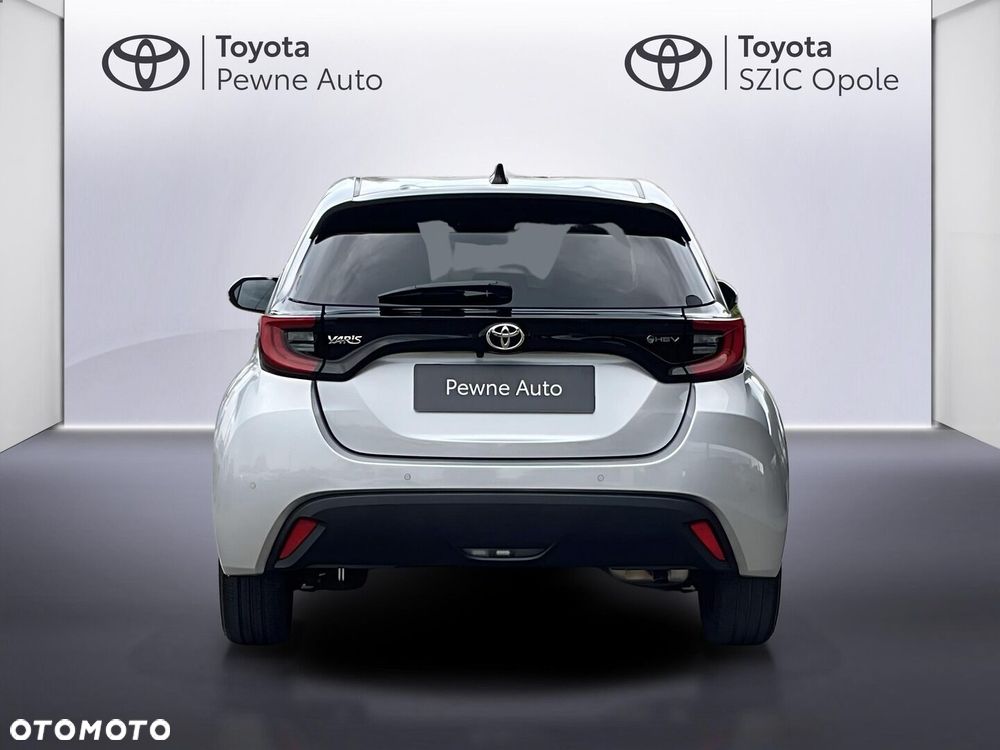 Toyota Yaris Hybrid 1.5 Style - 4