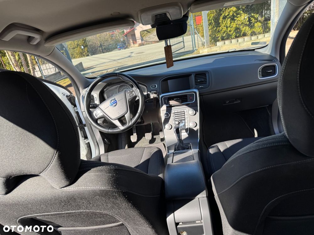 Volvo S60 D4 Drive-E Kinetic - 8