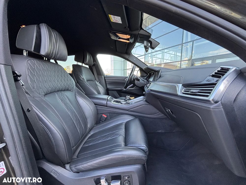 BMW X6 xDrive40i - 8