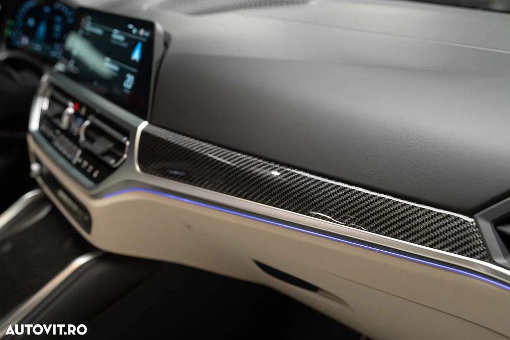 BMW M4 Competition M xDrive AT - 40