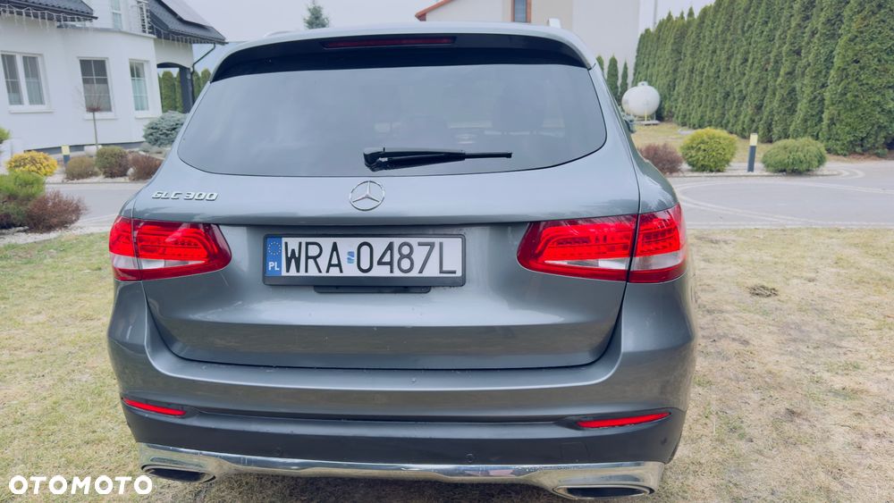 Mercedes-Benz GLC - 20