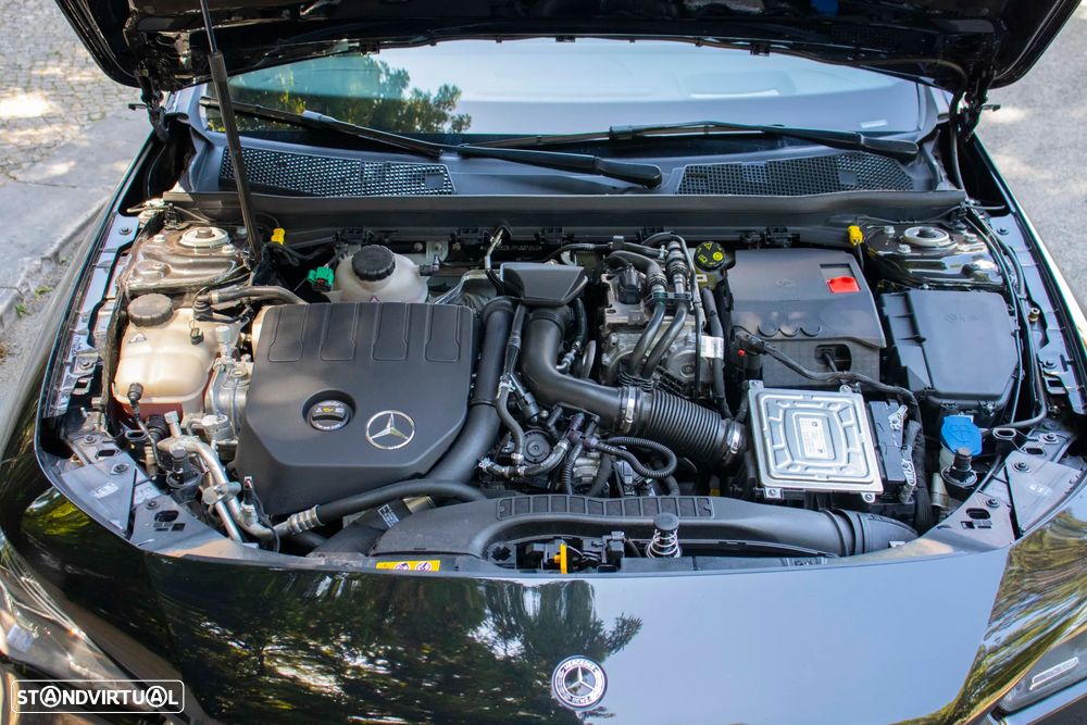 Mercedes-Benz CLA 250 e Progressive - 24
