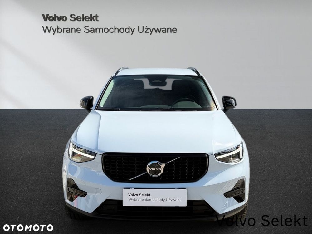 Volvo XC 40 - 4