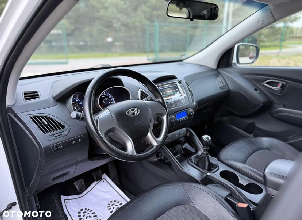 Hyundai ix35 1.7 CRDi Comfort 2WD - 12