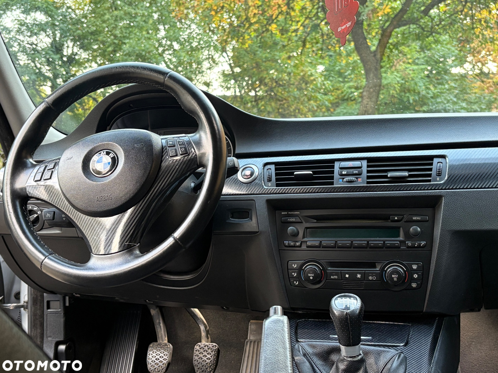 BMW Seria 3 320i - 21