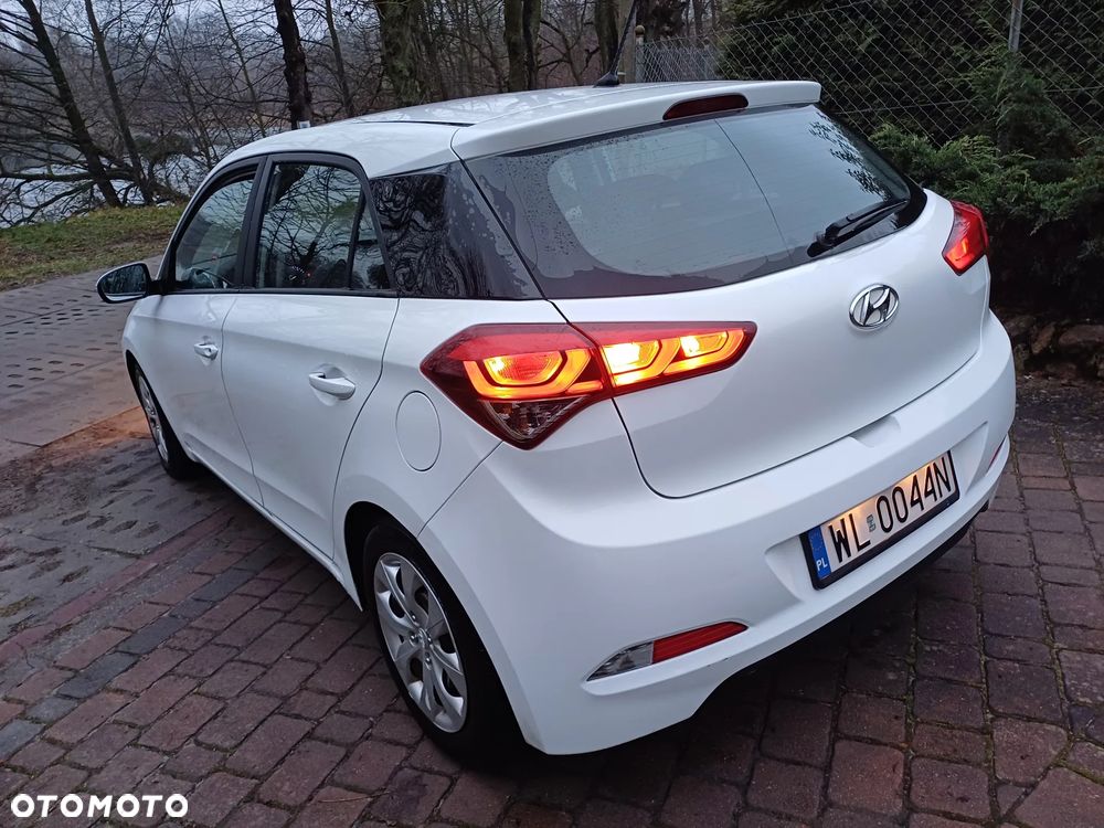 Hyundai i20 1.2 BlueDrive Classic + - 4