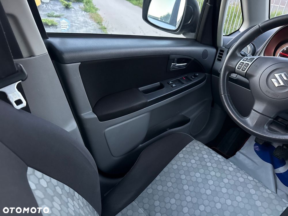 Suzuki SX4 1.6 Premium 4WD - 16