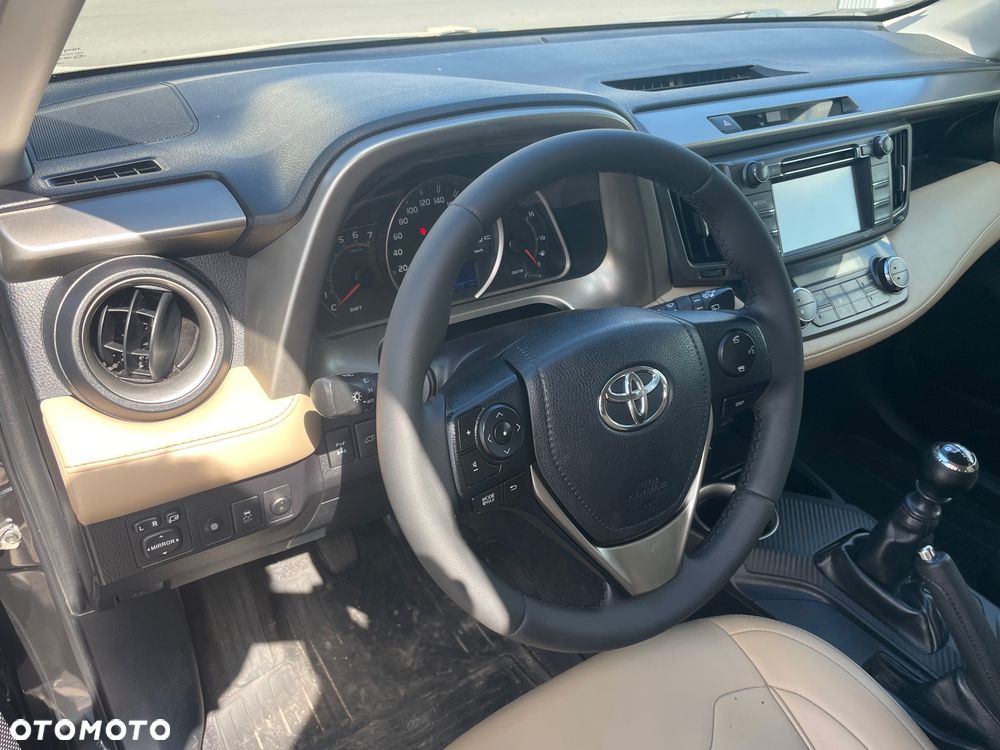 Toyota RAV4 2.0 D-4D Prestige - 5