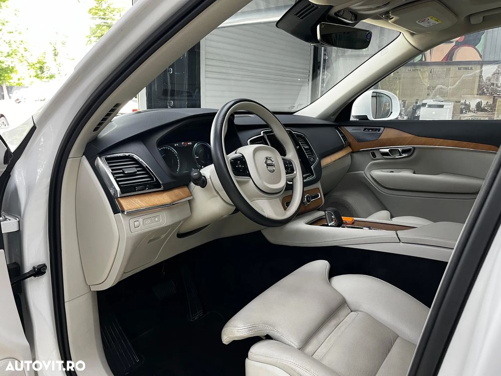 Volvo XC 90 T8 AWD Twin Engine Geartronic Inscription - 23