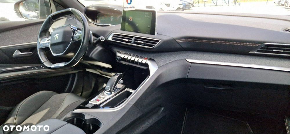 Peugeot 3008 - 25