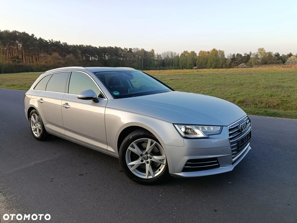 Audi A4 Avant 2.0 TFSI ultra S tronic sport - 28