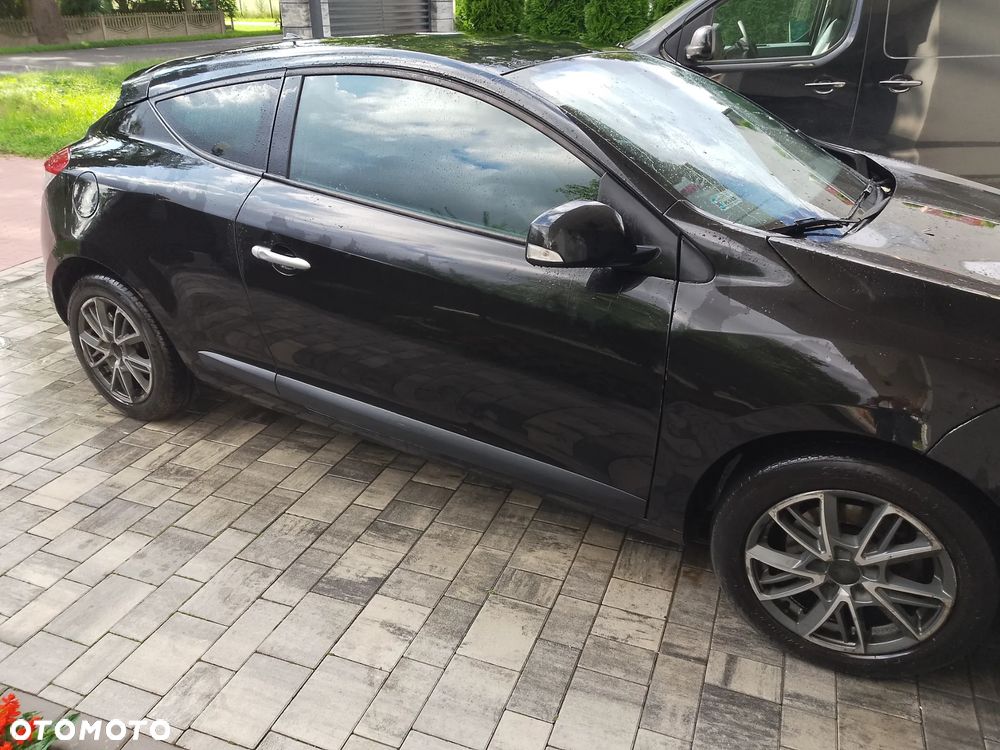 Renault Megane 1.9 dCi FAP Dynamique - 4