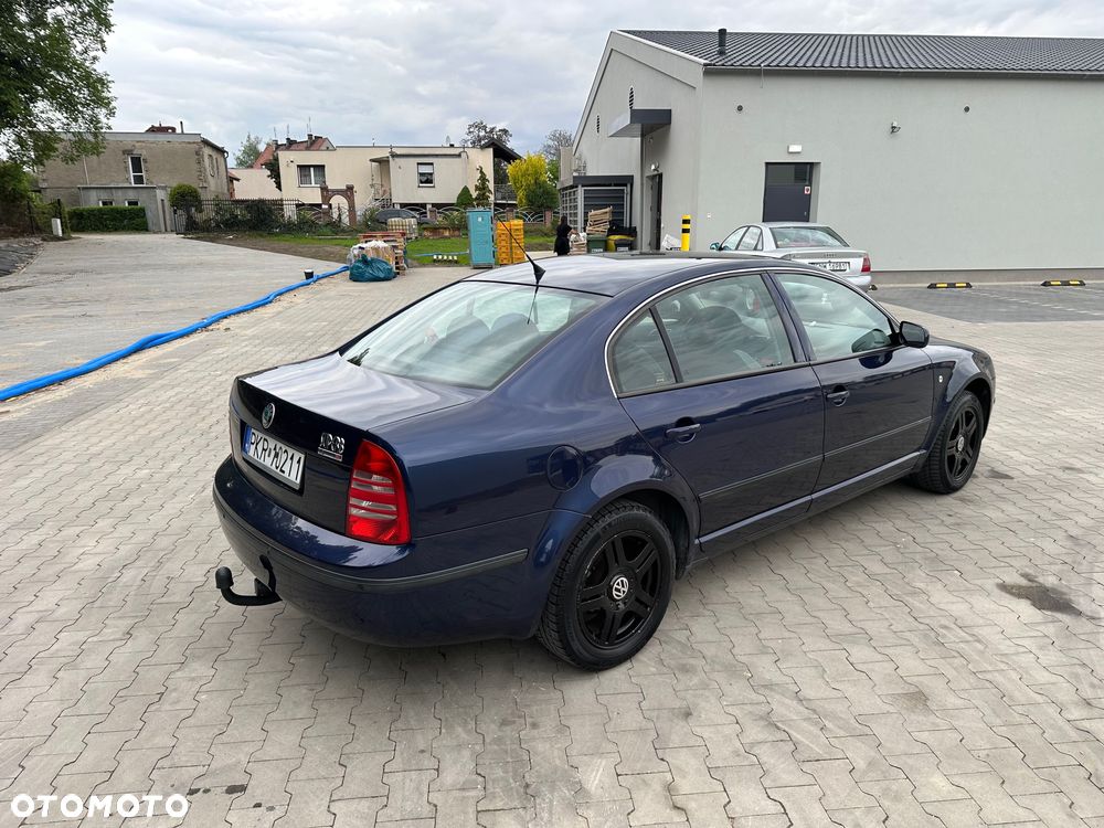 Skoda Superb - 3