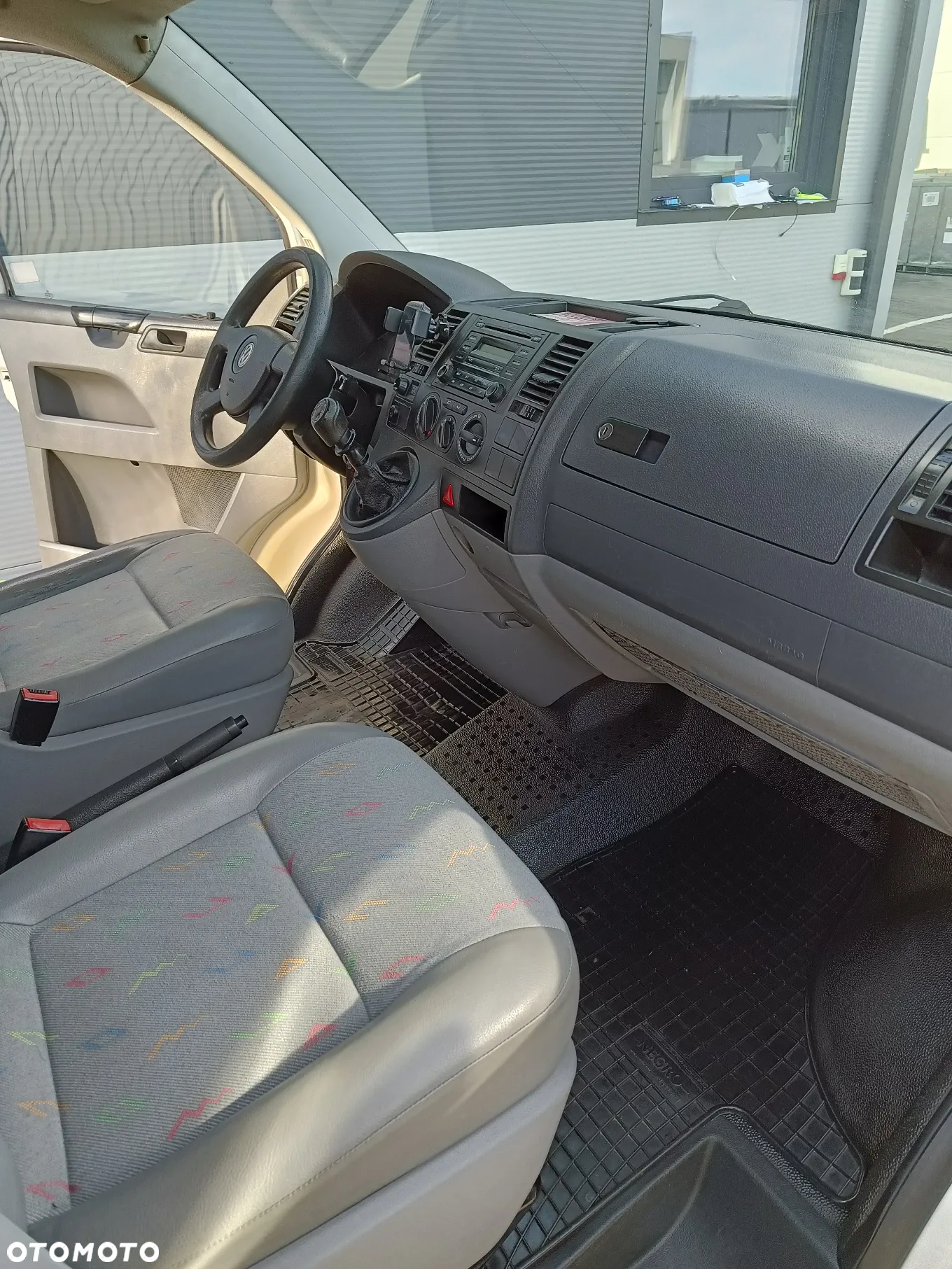 Volkswagen Trasnporter T5 - 14