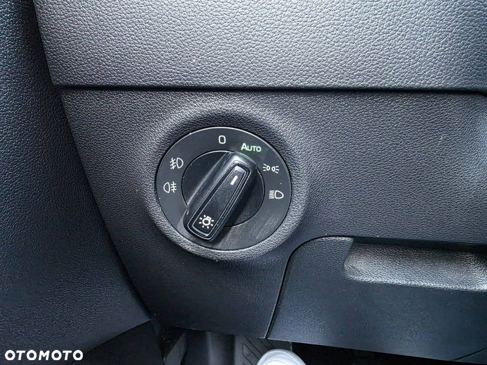 Skoda Karoq 1.0 TSI Drive - 12