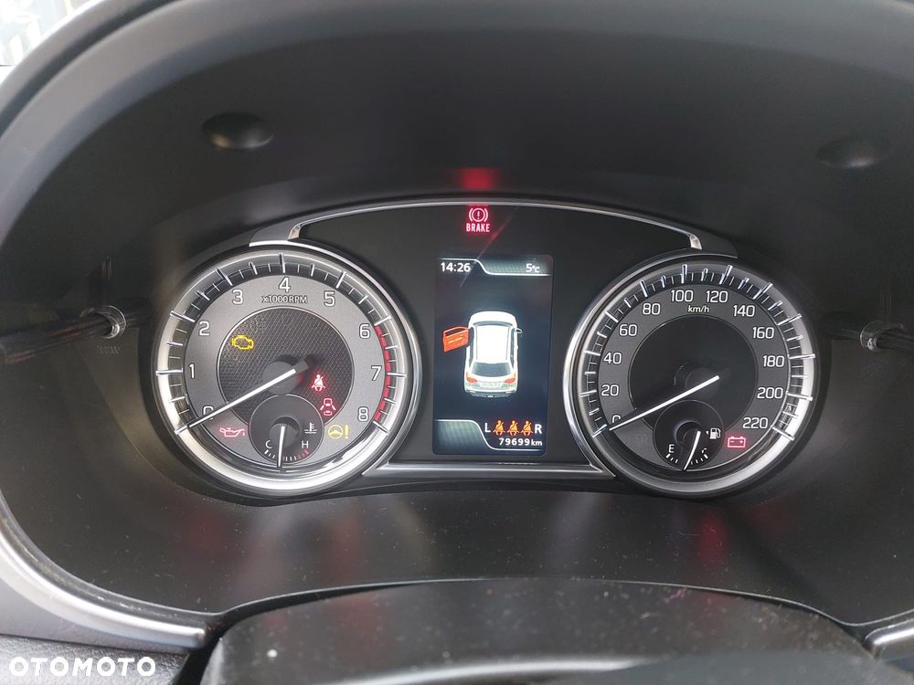 Suzuki Vitara 1.0 Boosterjet Premium 2WD - 11