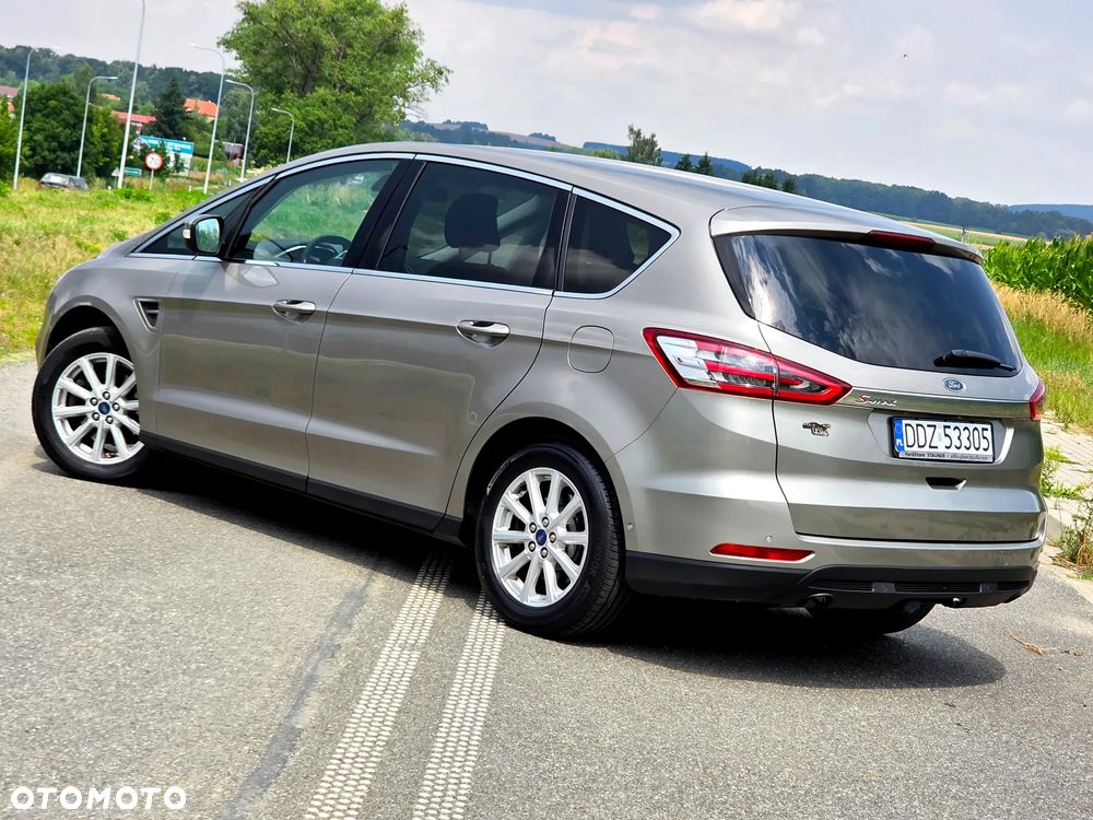 Ford S-Max 2.0 TDCi Titanium PowerShift - 2