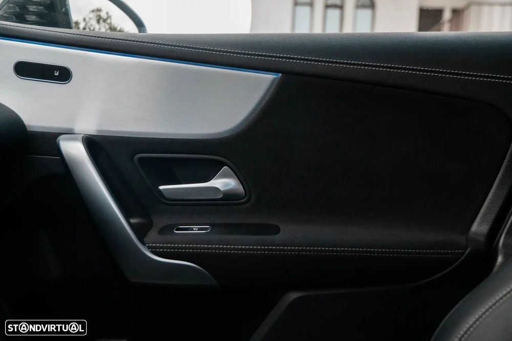 Mercedes-Benz A 250 e 8G-DCT Edition AMG Line - 30