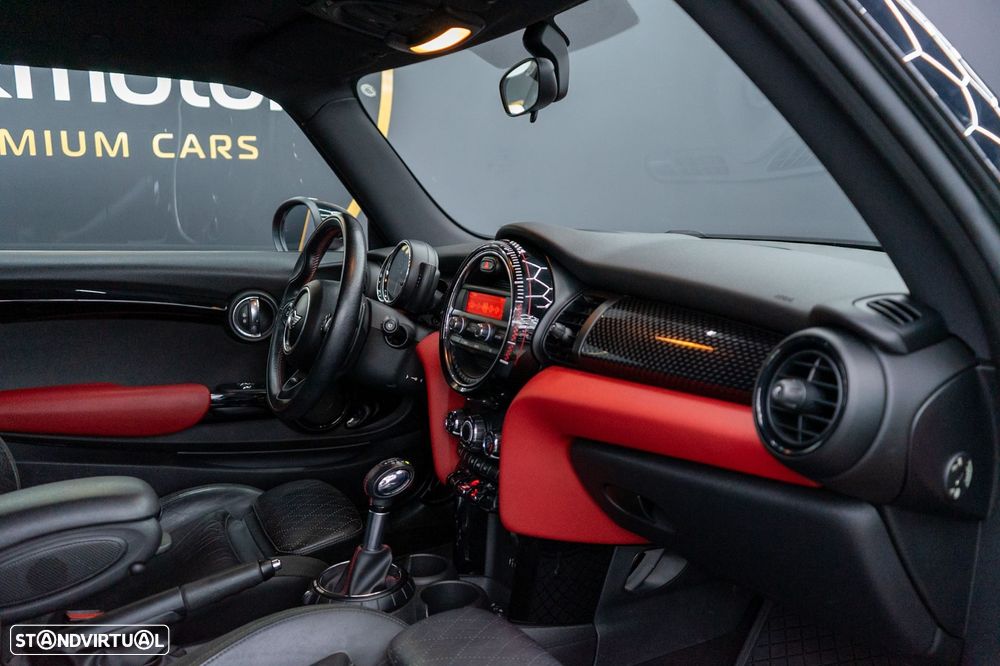 MINI 3 Portas John Cooper Works Auto Desportiva - 8
