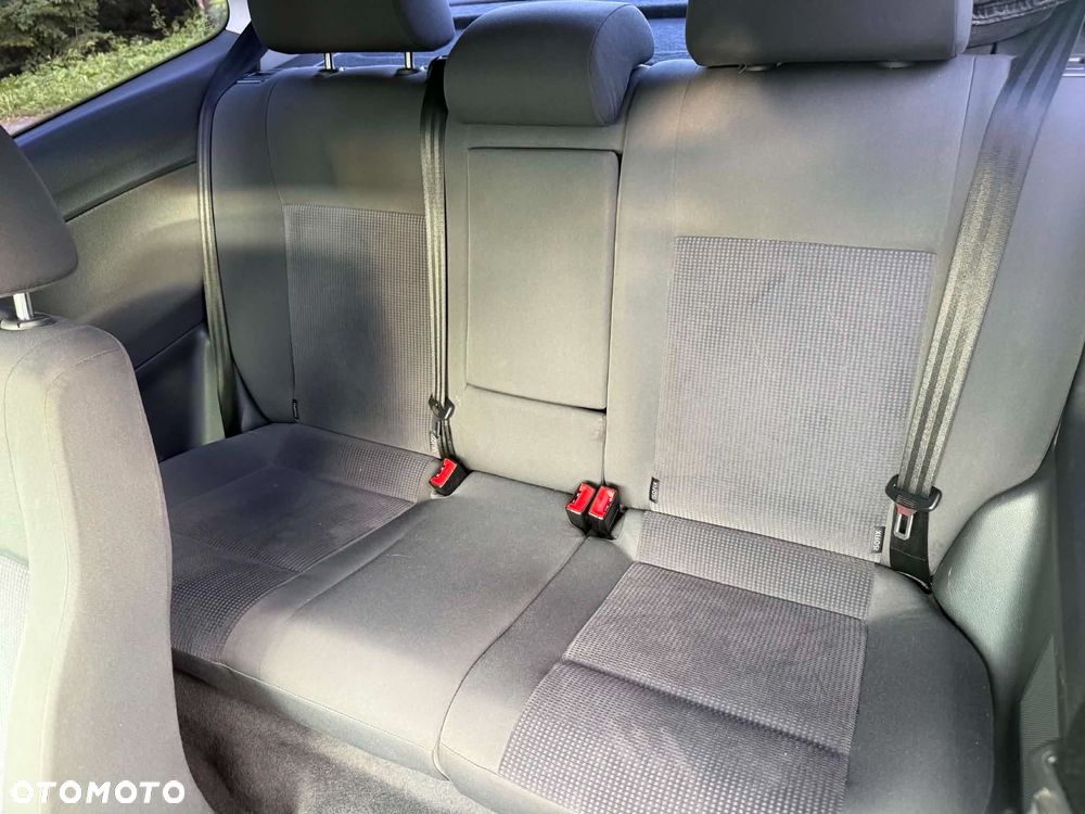 Volkswagen Polo 2005 photo 4