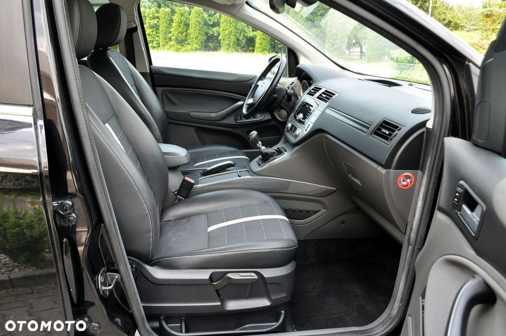 Ford Kuga - 17