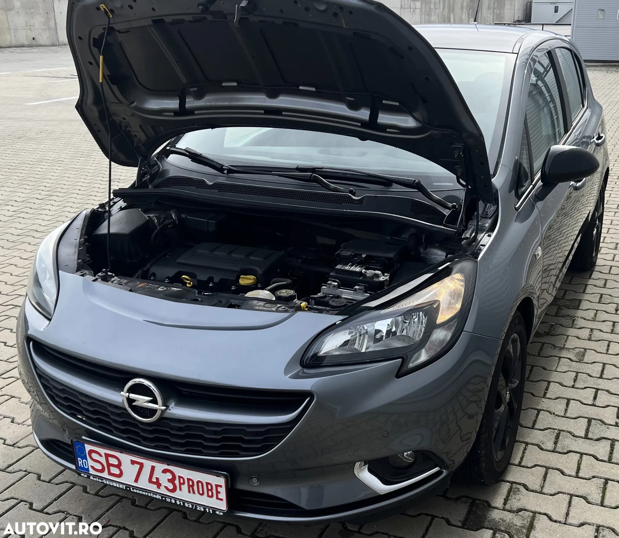 Opel Corsa 1.4 ECOTEC Color Edition - 8
