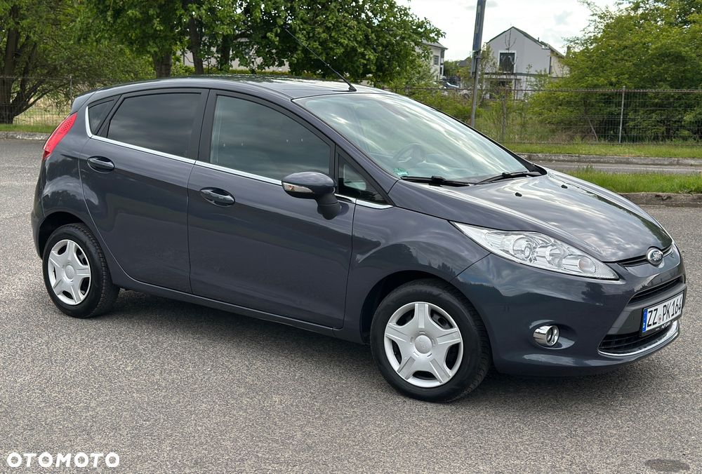 Ford Fiesta 1.25 Titanium EU5 - 10