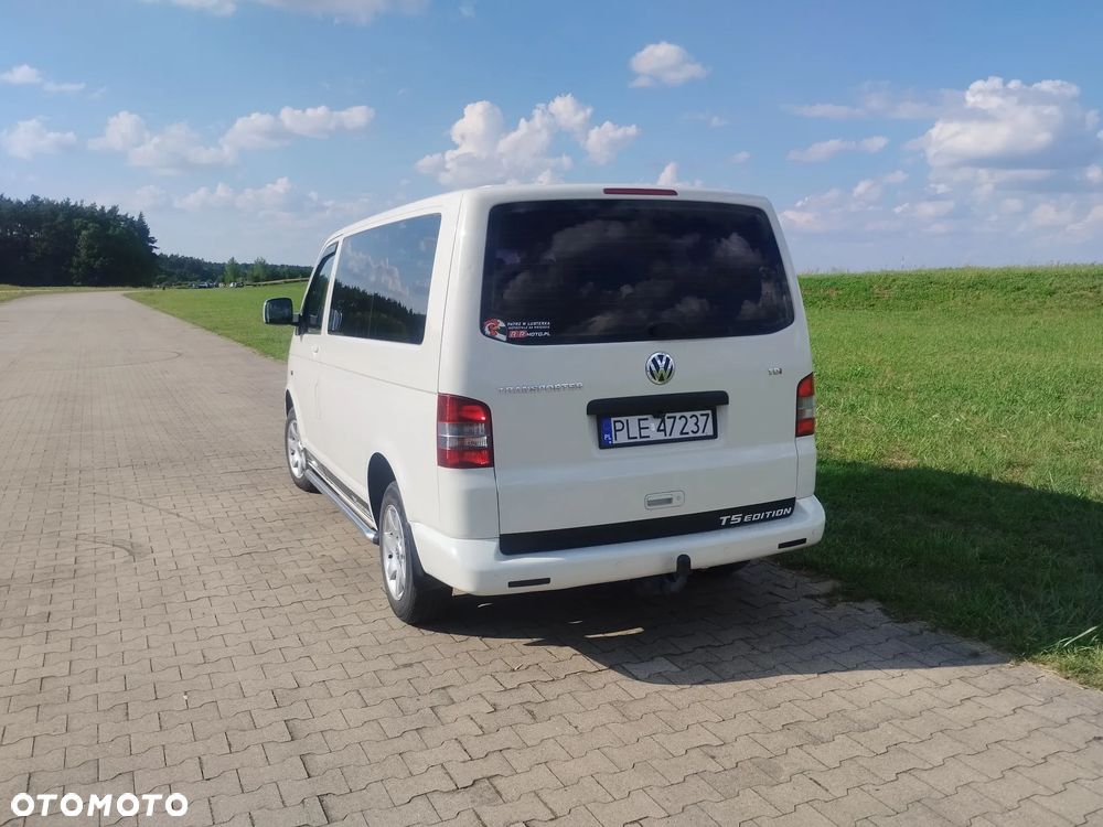 Volkswagen Transporter - 3