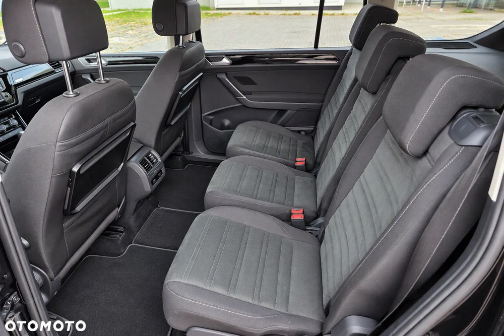 Volkswagen Touran 1.8 TSI BMT Highline DSG - 13
