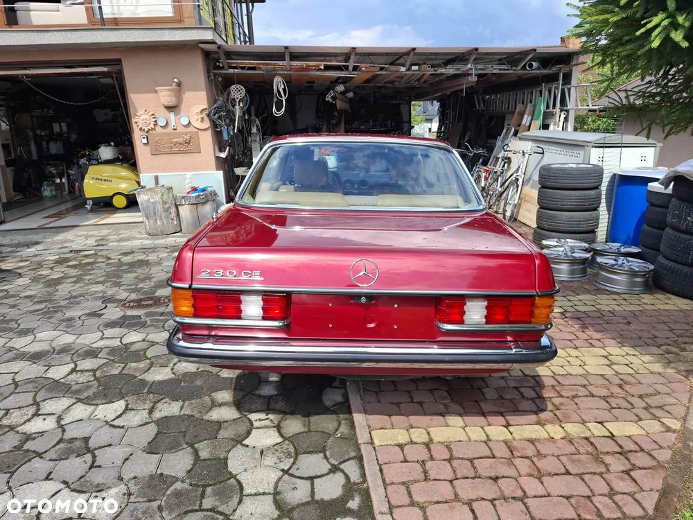 Mercedes-Benz W123 - 6