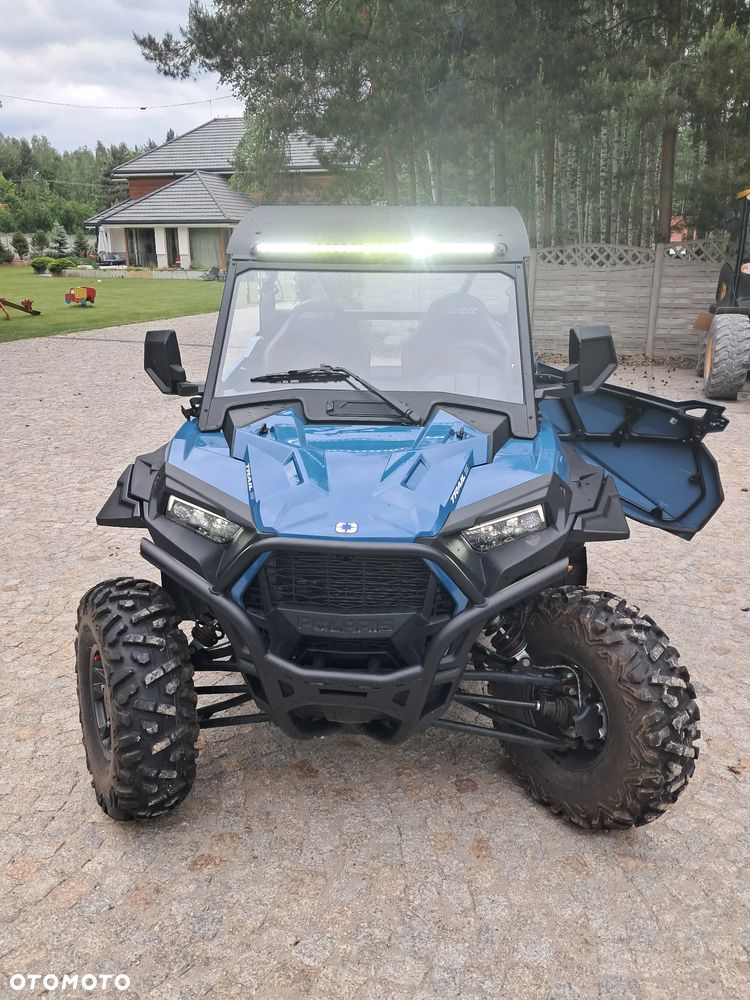 Polaris RZR - 17