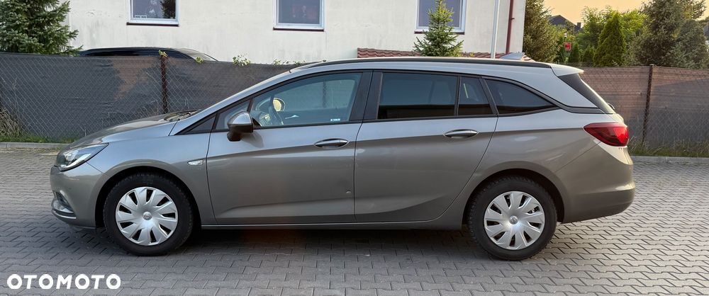 Opel Astra 1.6 CDTI Enjoy - 3