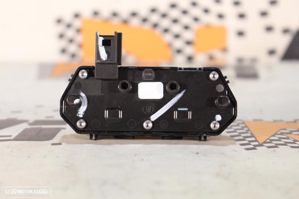 Comutador / Botão Mercedes-Benz A-Class (W177)  A1779056800 / Comando - 6